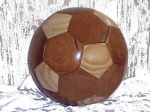 Ballon en bois art-deco original 